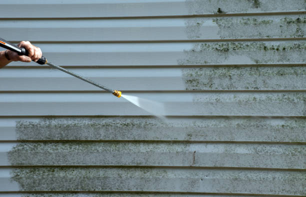 Best Deck Pressure Washing  in Turners Falls, MA